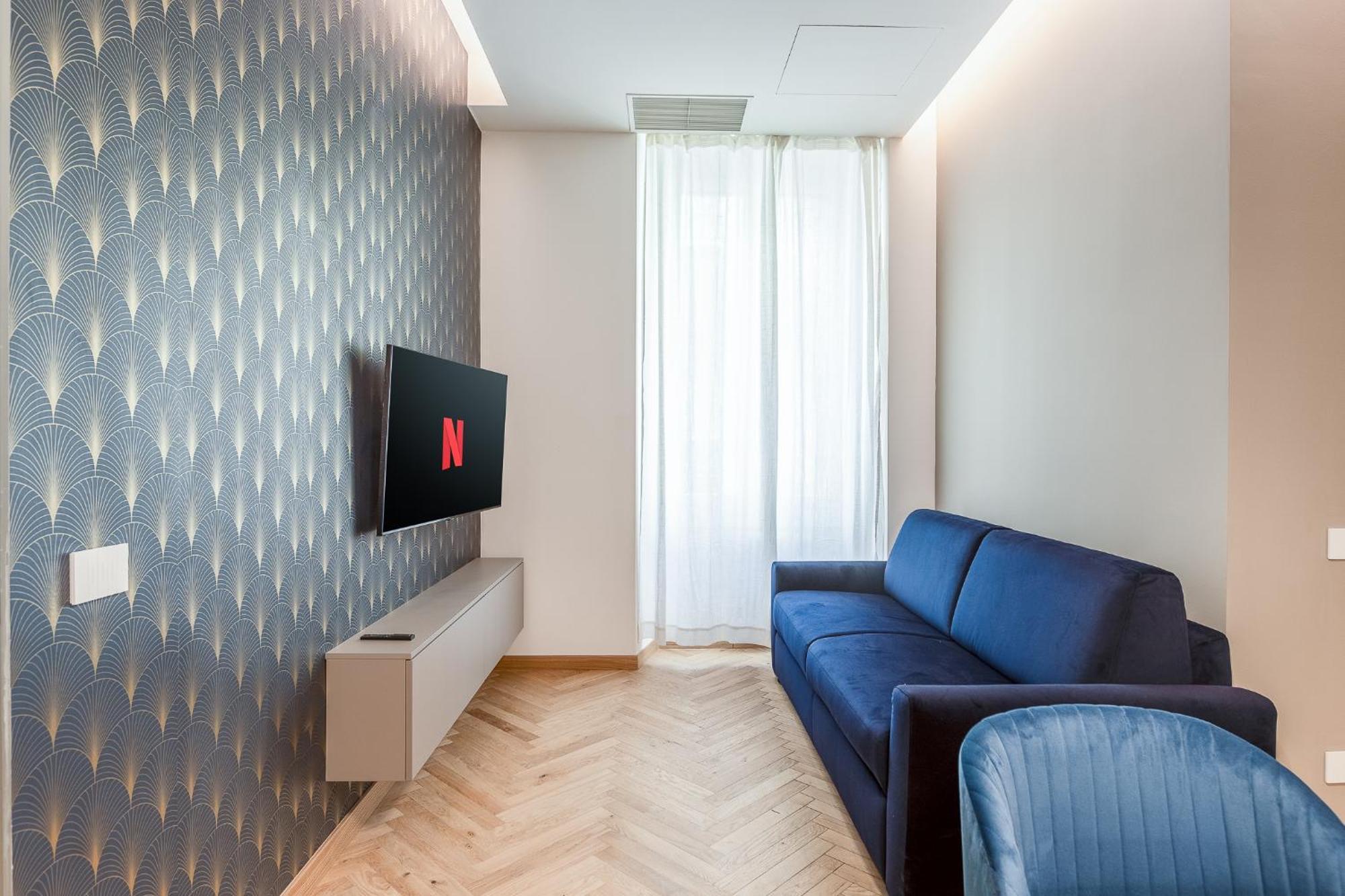 Luxury Apartment - Near Stazione Centrale Milan Luaran gambar