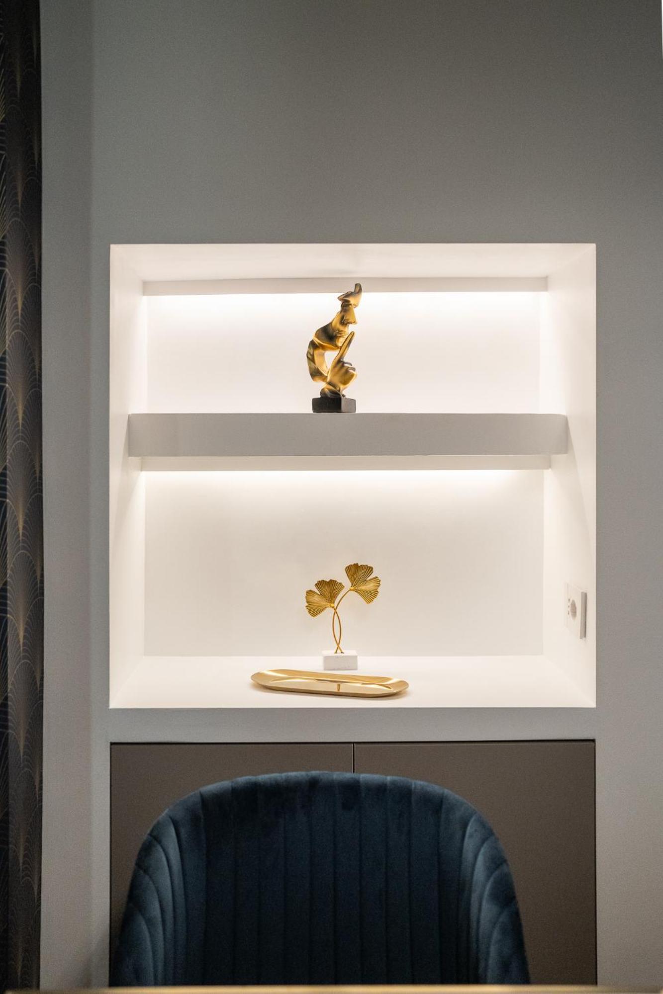 Luxury Apartment - Near Stazione Centrale Milan Luaran gambar